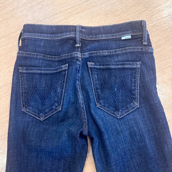 Mother The Cruiser Flare Jeans in Clean Sweep Size 25 - Picture 8 of 13